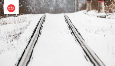 Ihminen on jäänyt junan alle ja kuollut Parikkalassa Etelä-Karjalassa, kertoo poliisi. Kuvituskuva.
