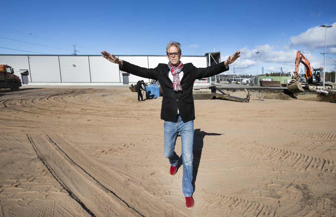 Toivo Sukari sai Ideaparkin lopulta tuotua Ouluun Ritaharjuun. Rakennustyöt olivat käynnissä keväällä 2014.