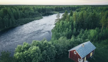Yrittäjä Juho Karvonen tienaa syrjäkylien sijoitusasunnoilla