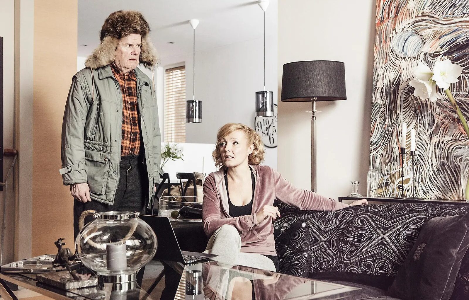 Illalla tv:ssä: Ennen kaikki oli paremmin – ainakin hulvattoman Suomi-komedian mukaan