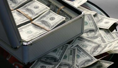 Paramount pamautti Warnerille aggressiivisen tarjouksen torpatakseen Netflixin diilin