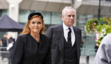 Andrew rypee skandaaleissa – Miksi Sarah Ferguson tukee yhä ex-puolisoaan?