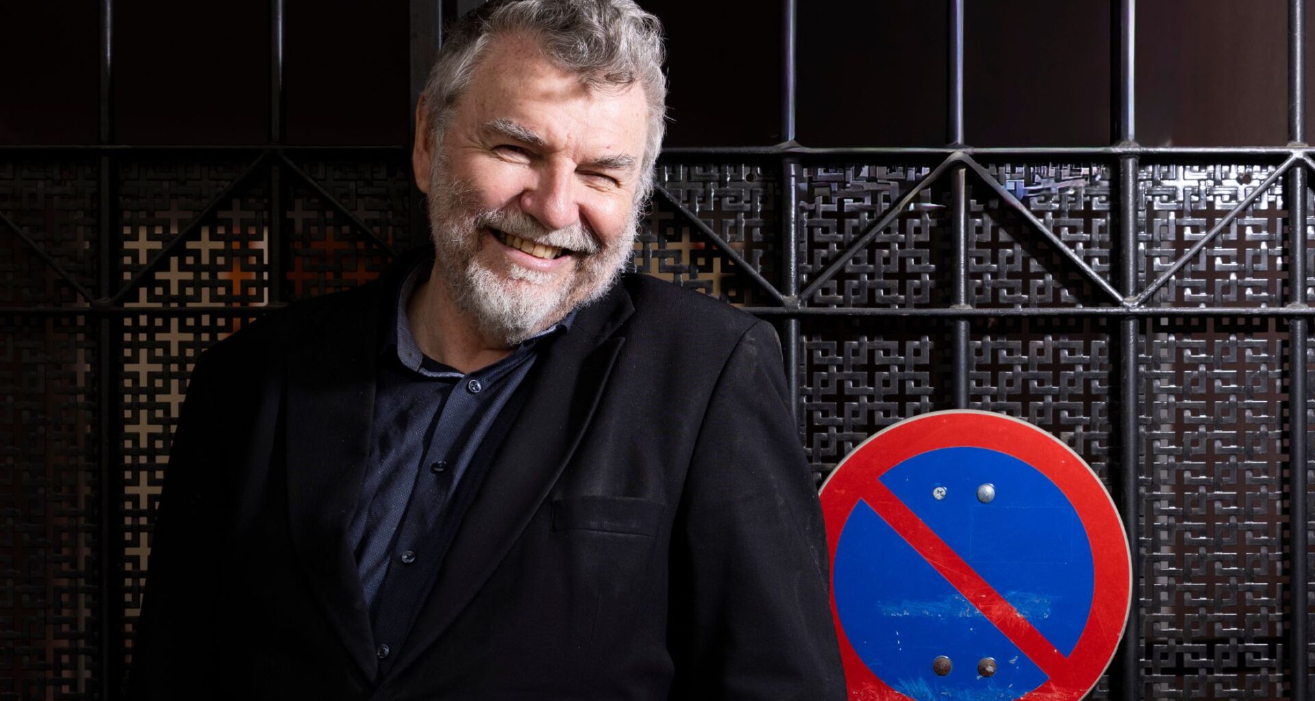 Erikoinen päähänpisto on Kauko Röyhkän Lauralle-kappaleen takana