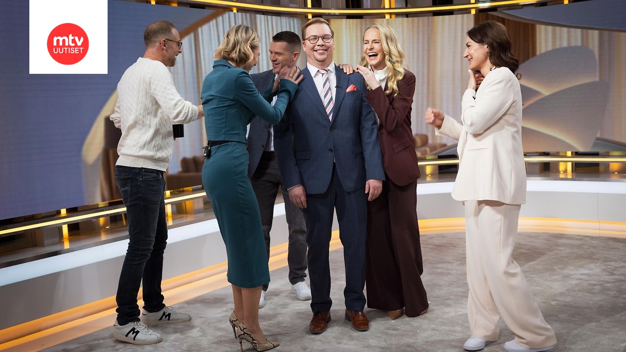 Kevätkaudella ruudussa nähdään arkisin yhden juontajan sijaan kaksi. Arjen Huomenta Suomi lähenee tekemiseltään ja teemoiltaan viikonlopun Huomenta Suomea, joka on ollut erittäin katsottu viikonloppuaamujen ohjelma.