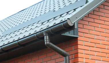 omakotitalo katto tiiliseinä asunto asuminen