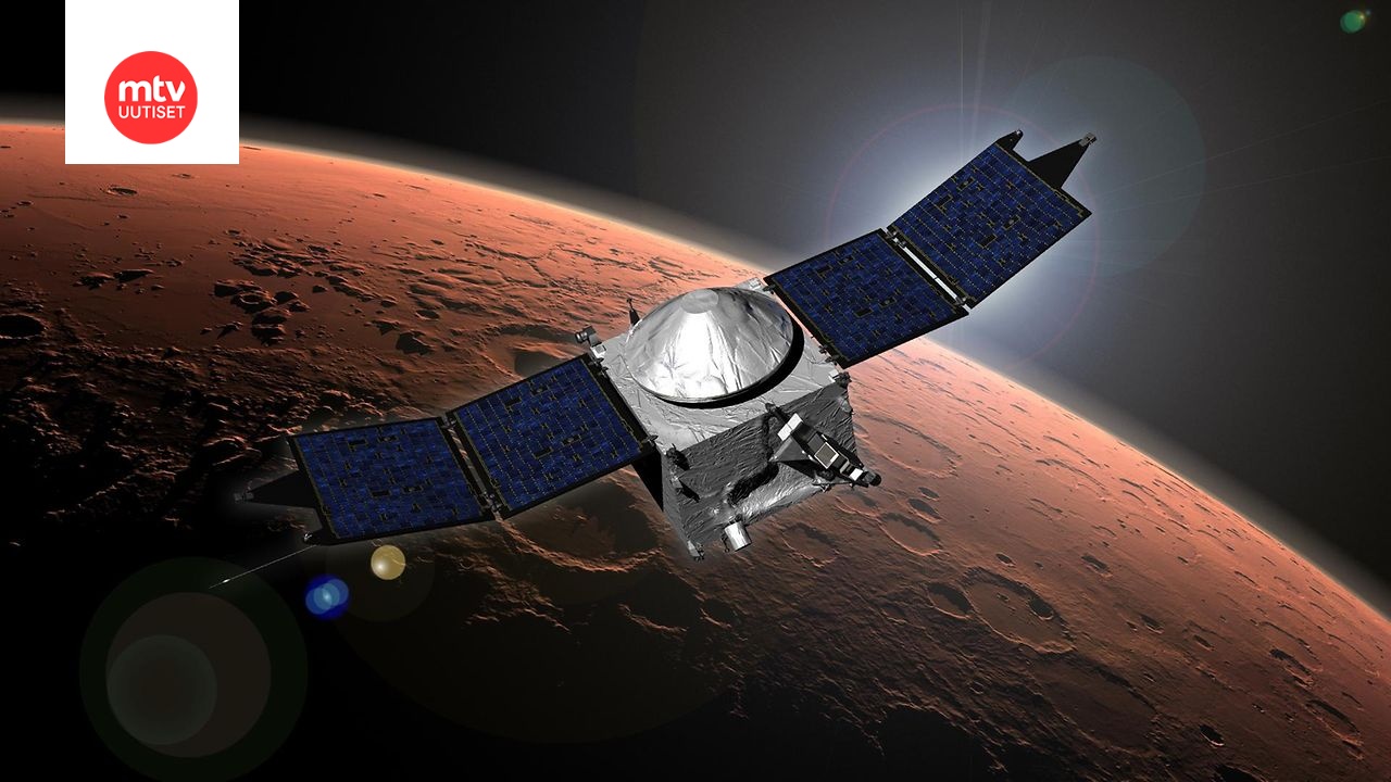 Taiteilijan näkemys Nasan MAVEN-luotaimesta Marsin kiertoradalla.