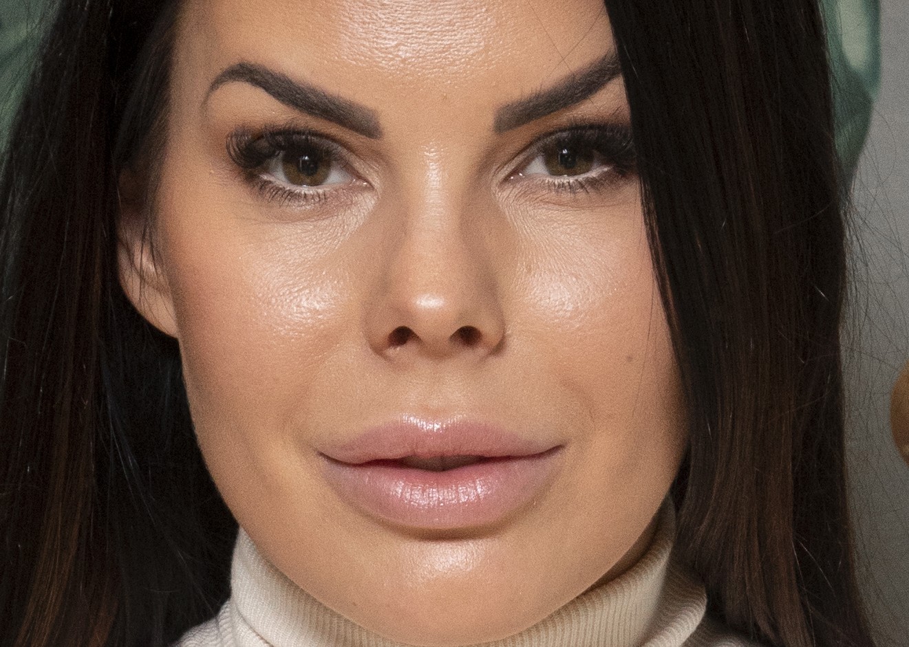 Suvi Pitkäsen ökyelämä Dubaissa, IS: 15 000 euroa kuussa...