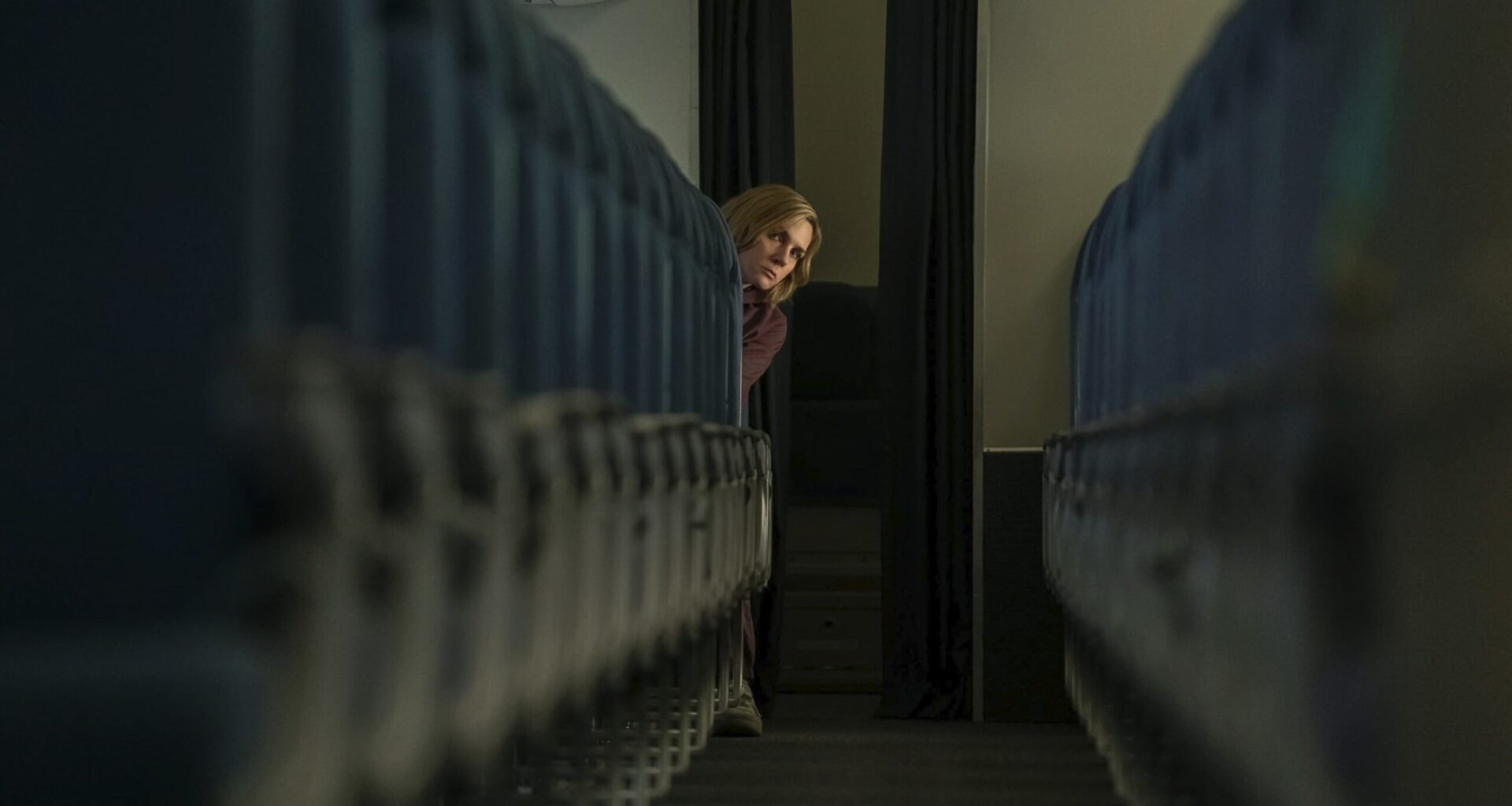 Apple TV:n Pluribus-sarja meinasi päättyä pettymykseen – Lopetusta korjattiin räväkämmäksi