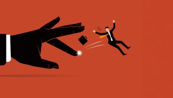 Erto varoittaa irtisanomisen helpottamisesta: odotettavissa ”satojen oikeustapausten tsunami”