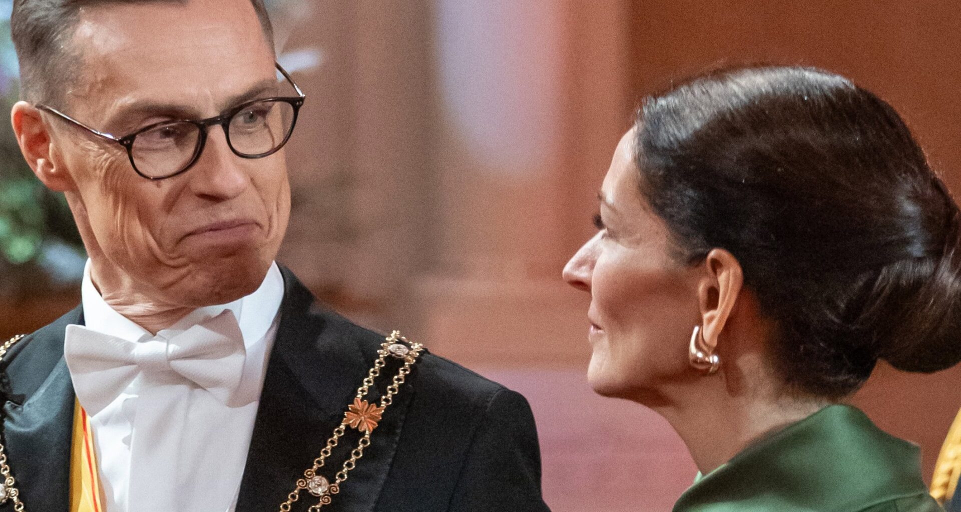 Muistatko: Tämä oli Linnan juhlien räävittömin häpeäpilkku koskaan!