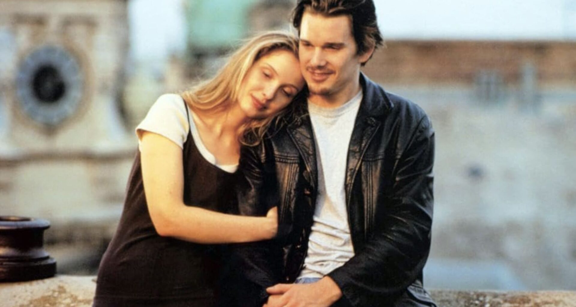 Illalla tv:ssä: Kaksi loistavaa romanttista elokuvaa peräjälkeen - klassikko saa pisteet 100/100 ja pohjautuu todellisuuteen