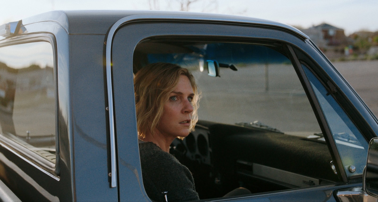 Tämän hetken puhutuimman tv-sarjan tähti toivoo ristiriitaista palautetta - "Hyvä vain, että se herättää keskustelua"