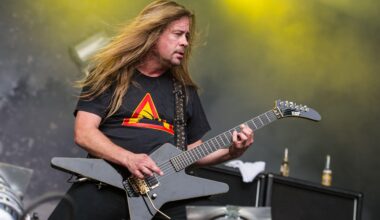 Vuoden luetuimmat: "Suomalainen metallilegenda myy kitaraansa: hinta 35000 euroa"