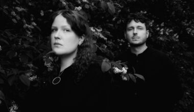 Nössöheviä kansalle - Kokeneista tekijöistä koostuva Sisar julkaisi uutta musiikkia