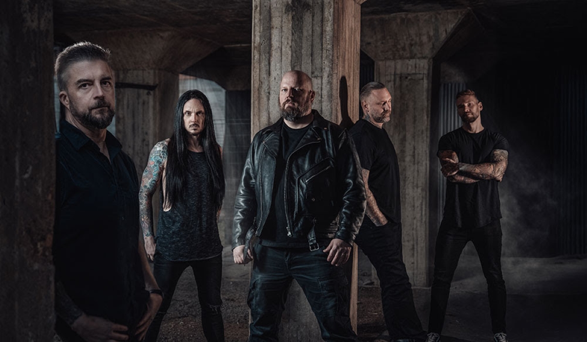 The Crown lyö pillit pussiin