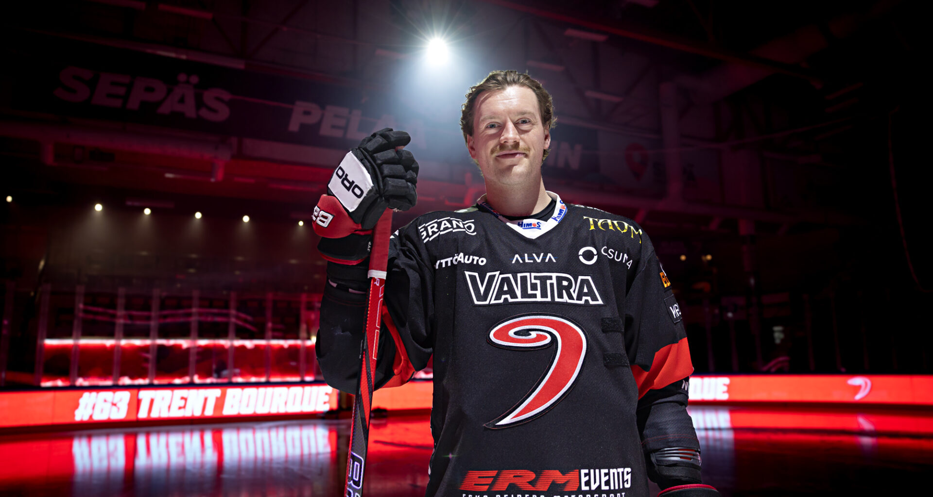 Trent Bourque Kanadan maajoukkueen matkaan Spengler Cupiin!