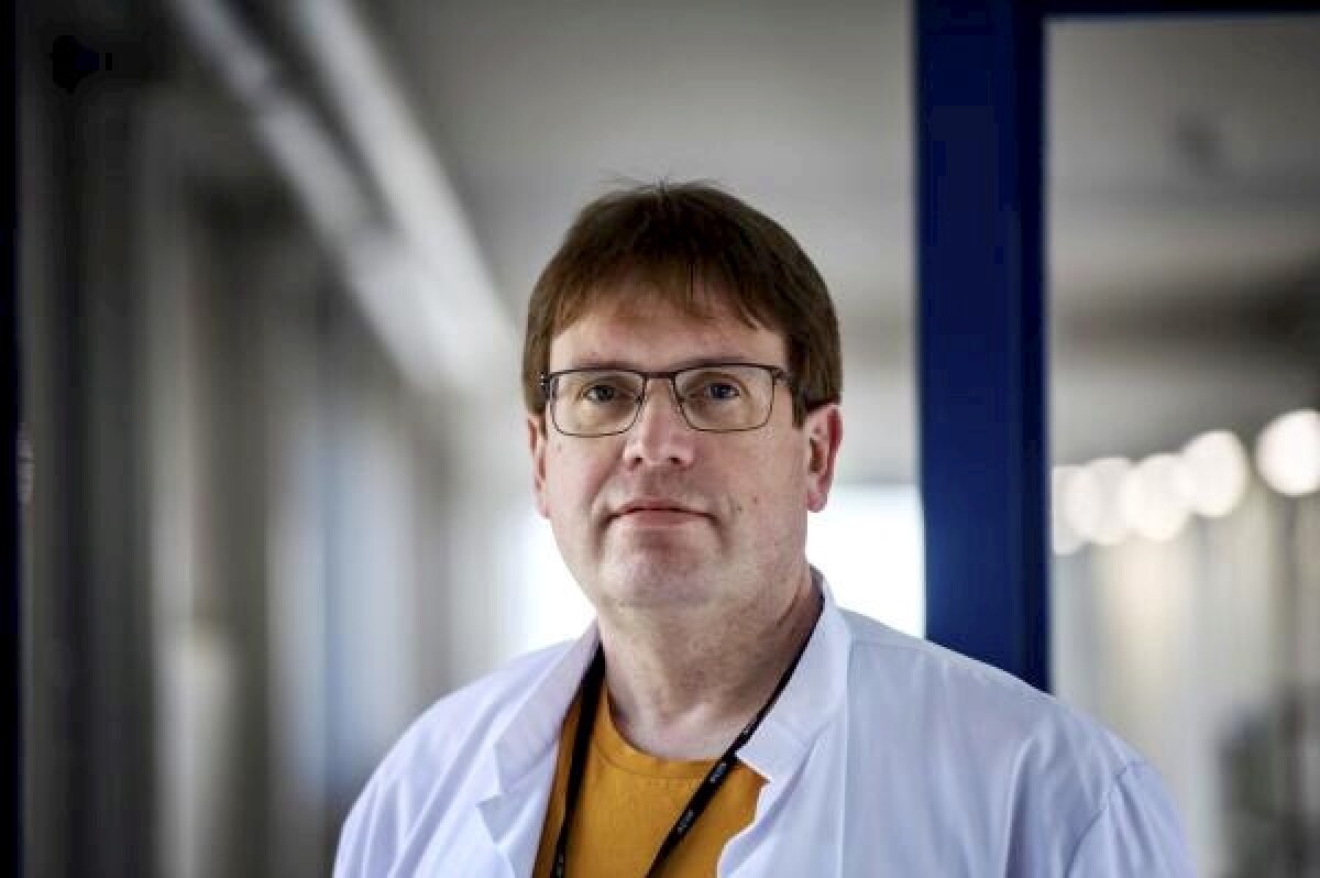 Poikkeuksellinen influenssa-aalto päällä: ”Vaikka joulusiivot painaisivat päälle, niin kropalle pitää antaa aikaa levätä”