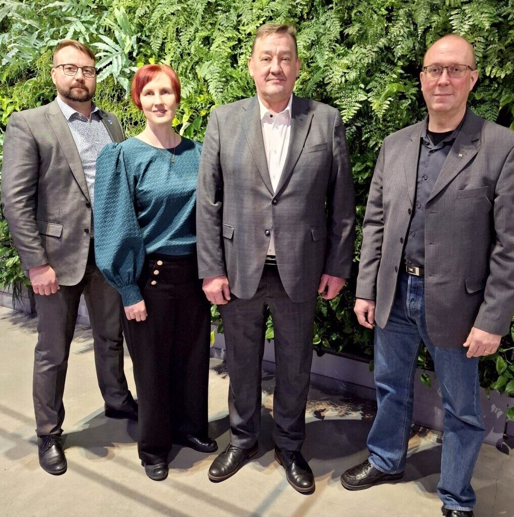 Tomi Kurikkala Kannuksesta edelleen Reserviläisliiton puheenjohtajistoon