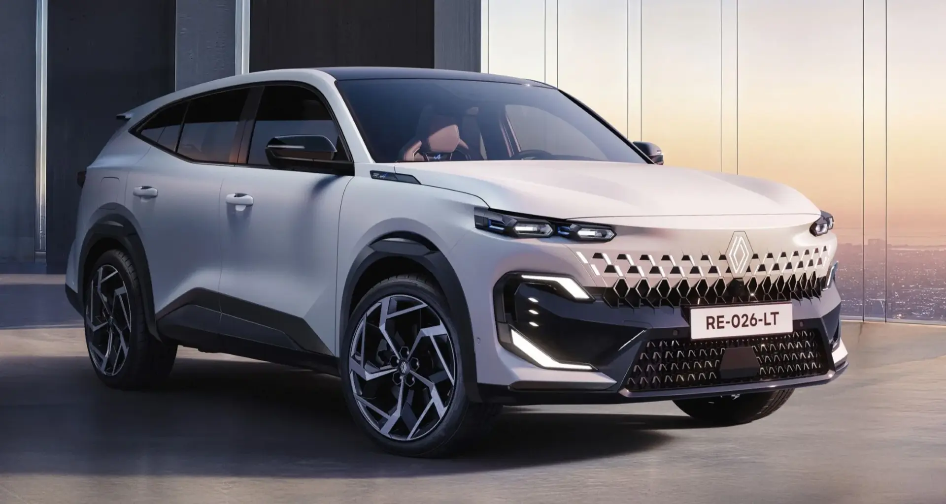 Renault tekee näyttävän paluun suurten henkilöautojen markkinoille