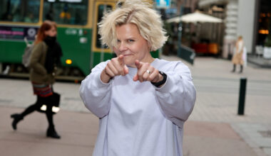 "Mielestäni vaikuttava ja hyvin vaikea erottaa alkuperäisestä" – Paula Norosen häikäisevä jäljennös Frida Kahlon omakuvasta ihastuttaa