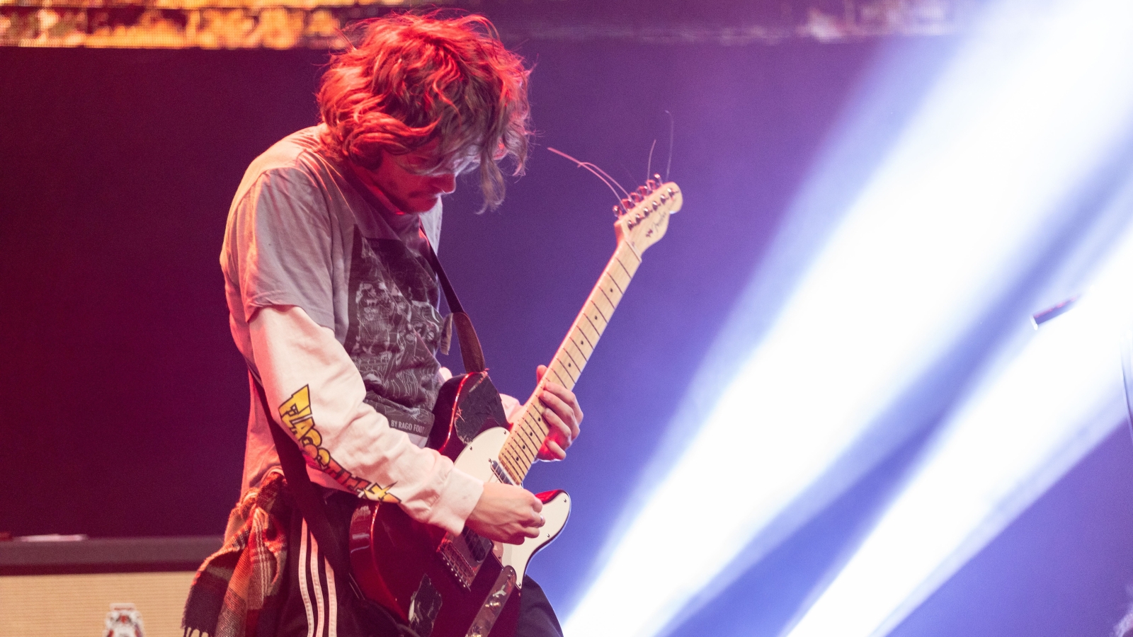 Black Midi -kitaristi Matt Kwasniewski-Kelvin, 26, on kuollut - "Kaikista yrityksistä huolimatta hän antautui"