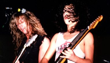 Vuonna 1983 julkaistiin kiintoisa lehti-ilmoitus: "Metallica etsii riehakasta, raakaa ja sisukasta keulakuvaa"