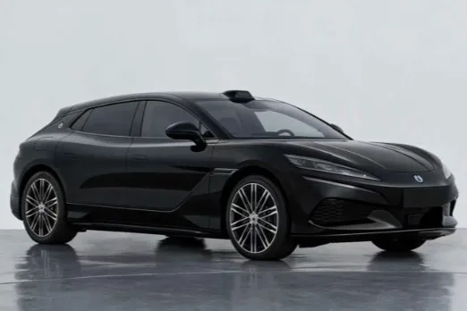 Denza Z9 GT on entistä rajumpi – sähkömoottorit kehittävät 850 kilowattia