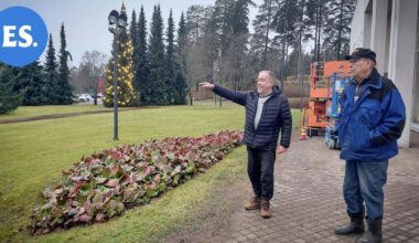 Sammutustöitä johtanut Reijo Hämäläinen ja palomies Kai Kaltto muistelevat Luumäen kunnanviraston paloa 1986: "Ei sitä olisi pelastanut Ukko-jumalakaan" | Paikalliset