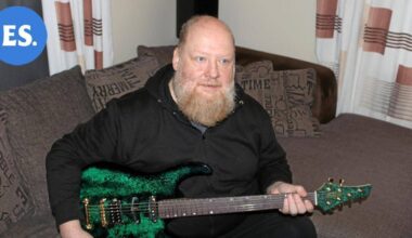 Ruokolahtelaisen Osku Toppisen piti valmistaa yksi kitara, mutta syntyikin viisi  – "Rungon voi tehdä vaikka jääkiekkomailoista" | Paikalliset