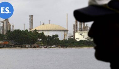 Venäjän mukaan Yhdysvaltojen päätös ottaa venäläisalus haltuun lietsoo jännitteitä | Uutissuomalainen