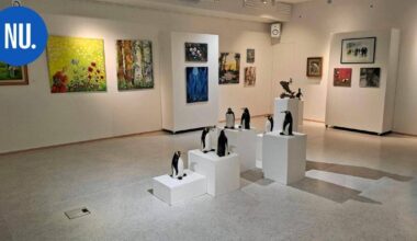 Kulttuuri | Ajan henki ja toivon pilkahdus – Taideyhdistyksen vuosinäyttely avautui Nurmijärvellä | Paikalliset