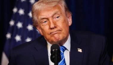 Donald Trump tyrmää väitteet ikääntymisestä: Olen huippukunnossa