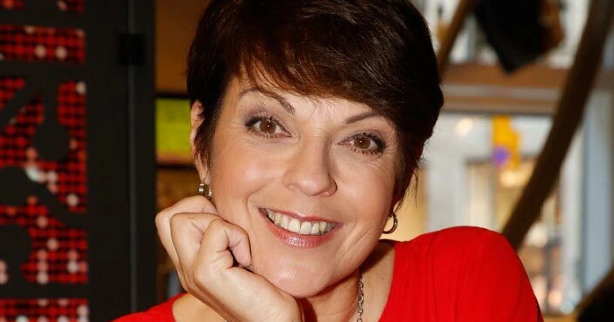 Anna-Liisa Tilus kutsuu tv-katsojat tapaamiseen Kuopion SM-hiihtoihin