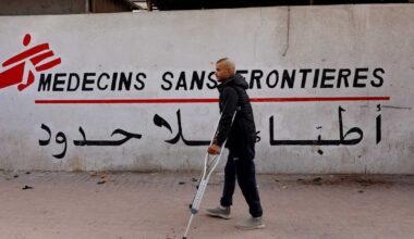 Israel on kieltämässä 37:ää avustusjärjestöä toimimasta Gazassa - YK: ”Pöyristyttävä päätös” | Uutisia lyhyesti