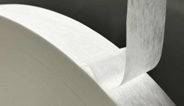 Luvassa uudenlainen vaippa, joka yhdistää teipin ja housun – Delipap osti kymmenen miljoonan euron koneen Tammisaareen | Kotimaa