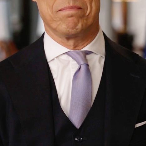 Alexander Stubbin solmion solmumalli on nimeltään four-in-hand.