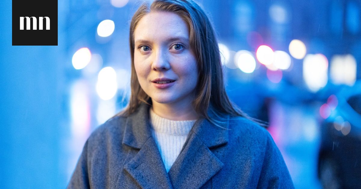 Näyttelijä Satu Tuuli Karhu on asunut neljä vuotta etäsuhteessa