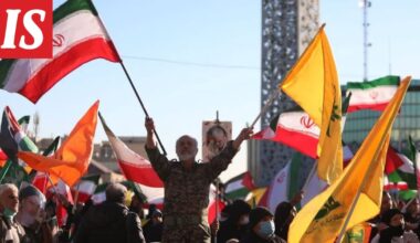 Iranin hallintoa ravistelee pahin kansannousu vuosiin – nyt tuli vastaus Trumpin uhkaukseen