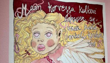 Tympeät tytöt ja muumit kiinnostivat: Tampereen museoissa taas ennätys­vilkasta | Pirkanmaa