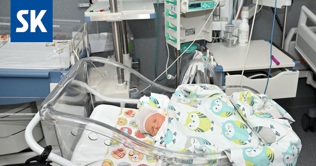 Nuori herra Ruosniemestä ehti ensiksi – hän on vuoden 2026 ensimmäisenä syntynyt satakuntalaislapsi