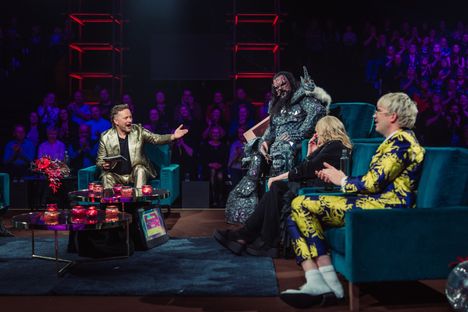 Silvennoinen isännöi Elämäni biisi -erikoisjaksoa, jossa vieraina nähtiin viisukarkeloista tuttuja kasvoja.