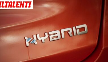 Polttomoottoriautot syöksykierteessä – Toinen käyttövoima nostaa päätään