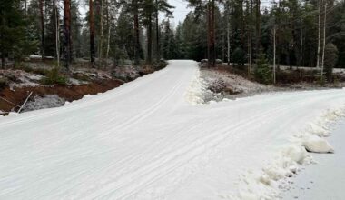Autoilija tuhosi kaksi kilometriä latua Hausjärvellä Ryttylässä – peruutti latukoneen kuljettajan päälle | Kanta-Häme