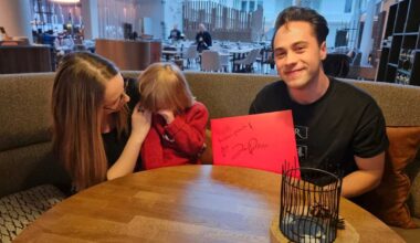 Johannes Brotherus kuuli oululais­lapsen lahja­toiveesta ja päätti toteuttaa sen – katso 5-vuotiaan reaktio | Pohjois-Pohjanmaa