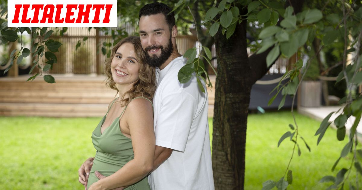 Eveliina Uosukainen ja Joni-rakas: Vauva syntyi