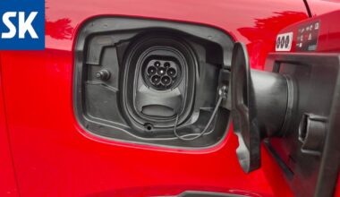 Autoalan toimijoiden liiketoimintakauppa muuttaa autojen vauriokorjausta Porissa