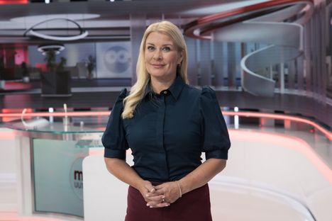 Myös Kirsi Alm-Siira jatkaa Seitsemän ja Kymmenen uutisten ankkurina.