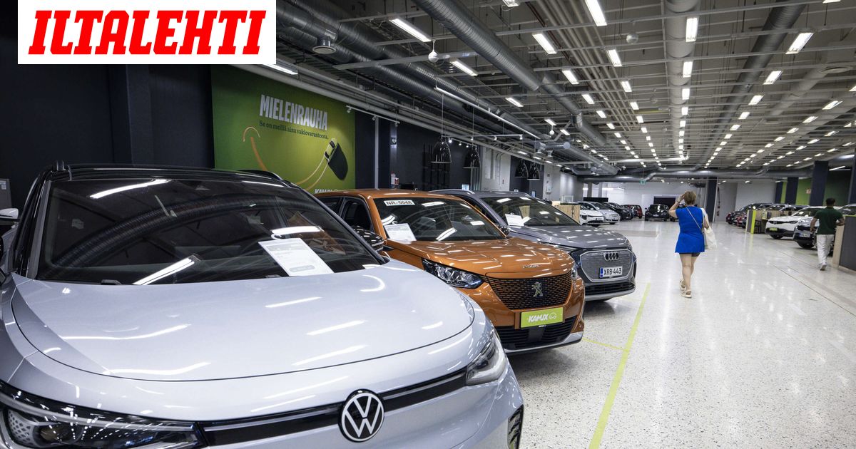 Näin paljon uusia autoja rekisteröitiin – Käytettyjen kauppa piristyi