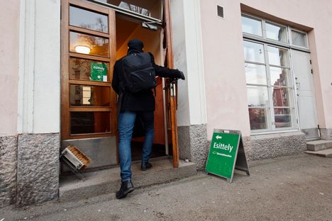 Kiinteistövälittäjien mukaan rahoituksen saaminen remonttikohteisiin ja haja-asutusalueille on hankalaa.