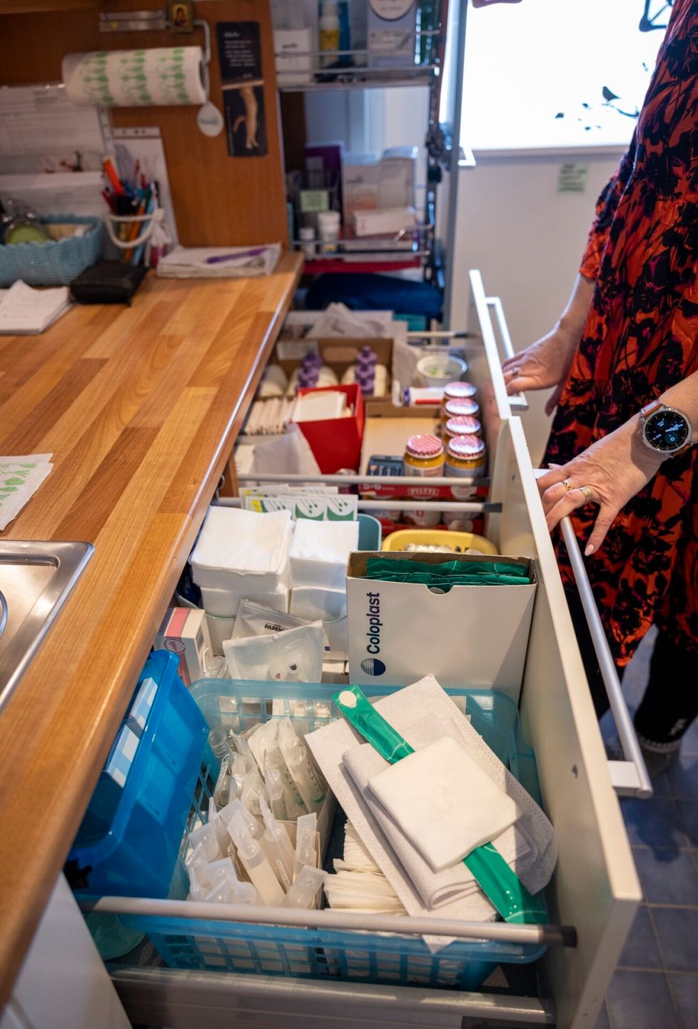 Marikan päivärutiineihin kuuluu ensimmäinen lääke aamulla puoli kahdeksalta ja viimeinen puoli neljältä yöllä.